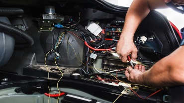 ELETRICISTA DE AUTOMOVEIS